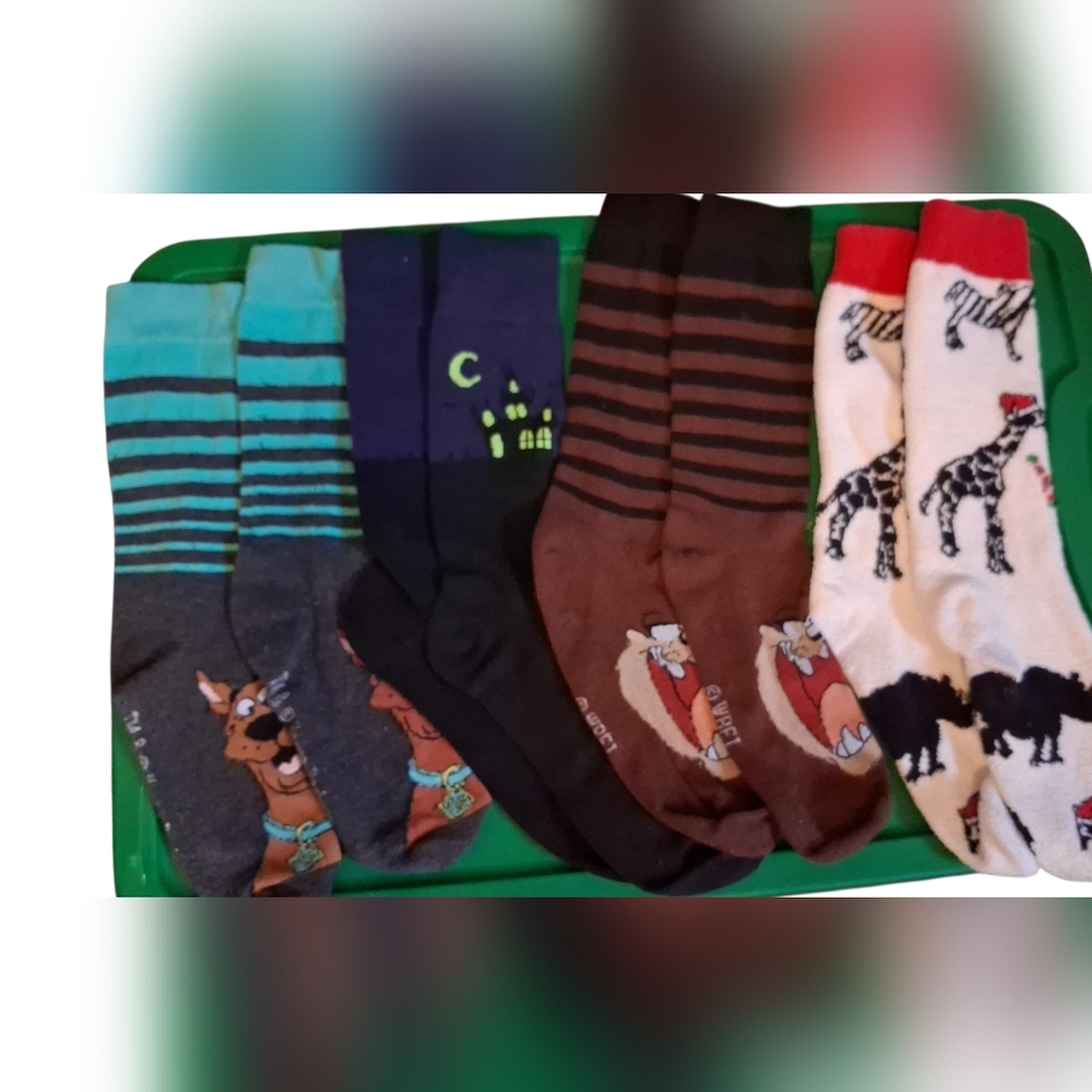 4 Like New Set Men's Colorful Cartoon Character Socks Set